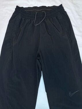 Nike Dri-FIT Woven Running Pants Joggers Men’s Medium Black Zip Ankle